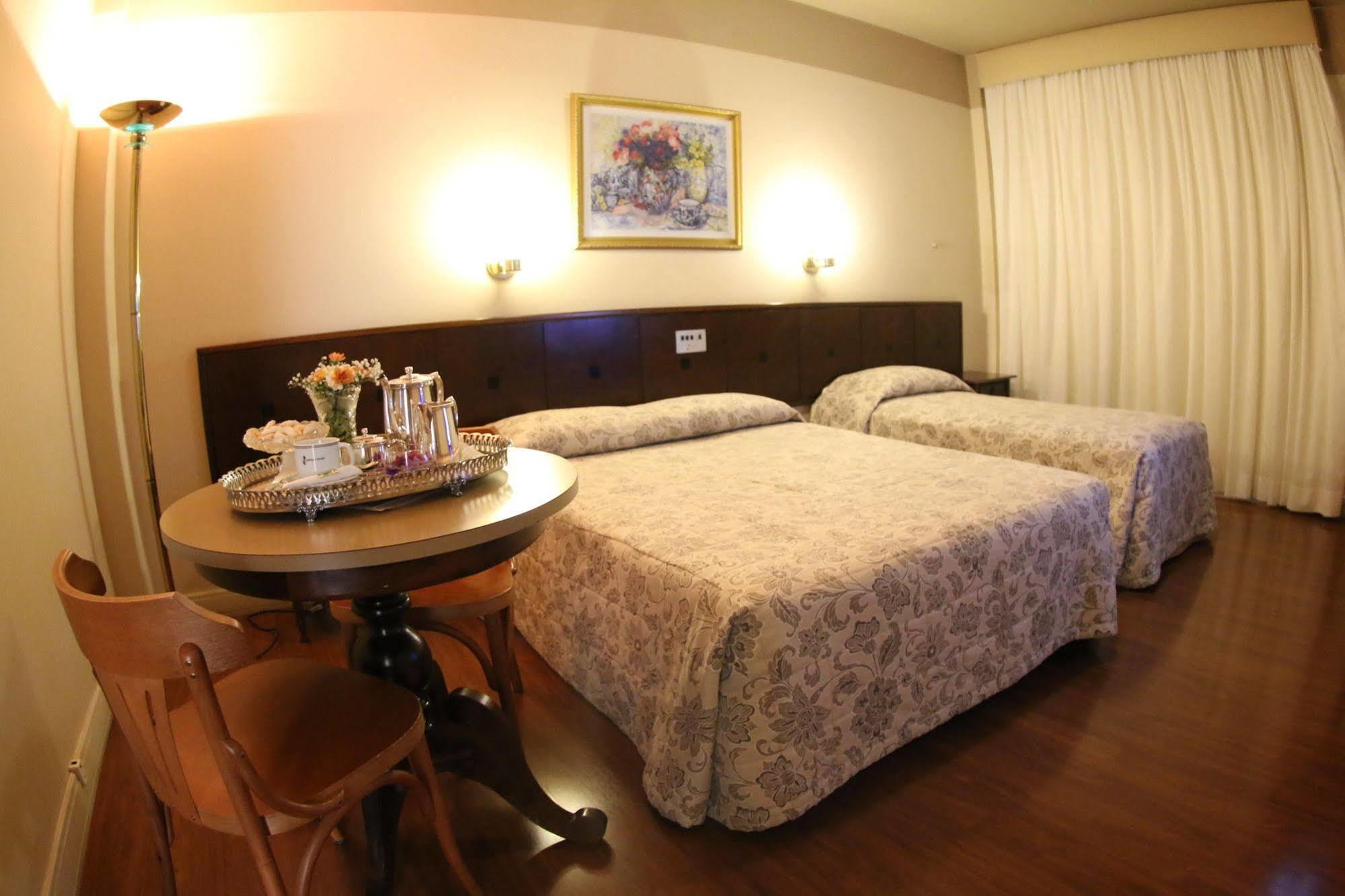 Village Hotel Ponta Grossa  Extérieur photo
