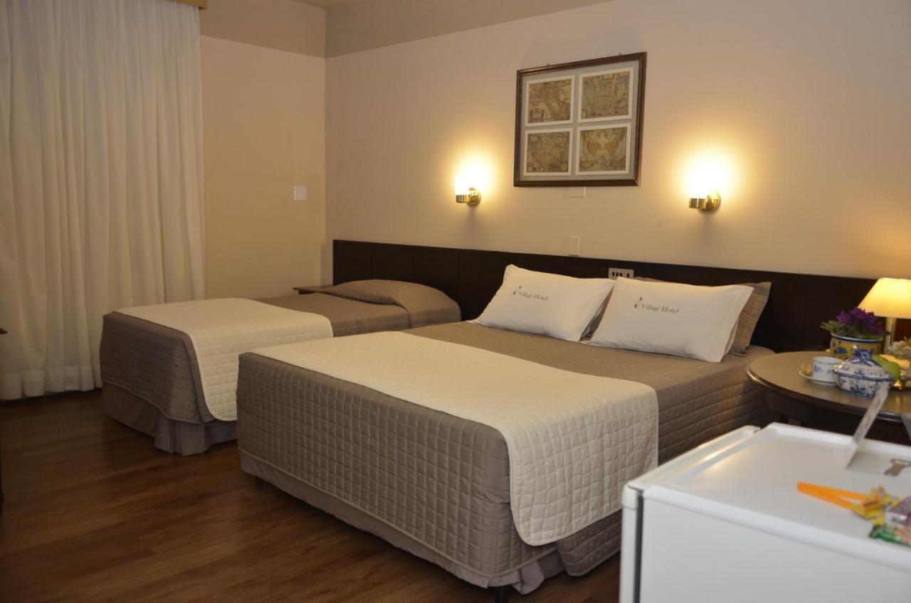 Village Hotel Ponta Grossa  Extérieur photo